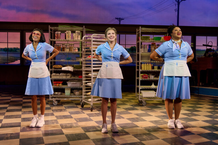WAITRESS_10th_1335